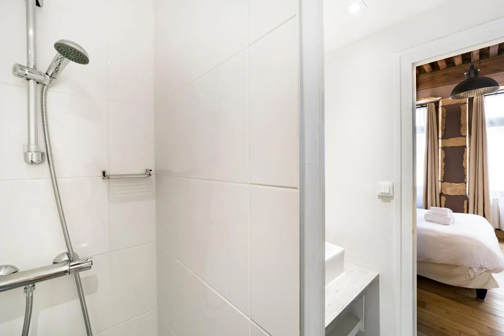 Authentique Studio Au Coeur Du Vieux Lyon Ail